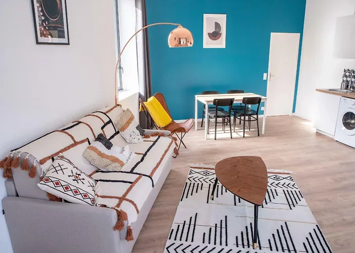 Modern In The Heart Of Chartrons Burdeos